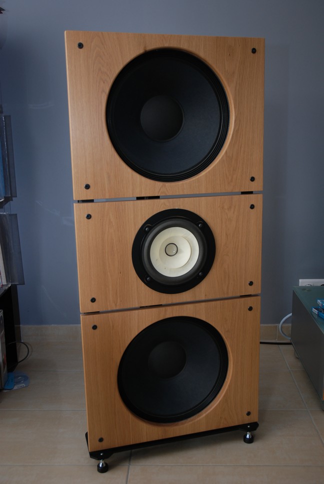 OB Trio15-Voxativ-Open-Baffle-Speakers-by-PureAudioProject-TNT-Audio-Review.jpg